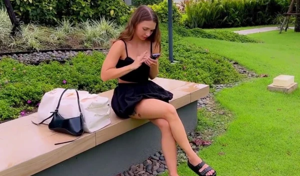 Голой заночевала у парня на одной кровати! Вот и пришлось сексом заниматься