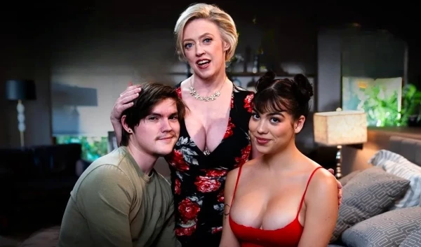 Мачеха учит пасынка и его девушку новым приёмам в сексе! Мамочка предлагает свой зад, чтобы пасынок потренировался!