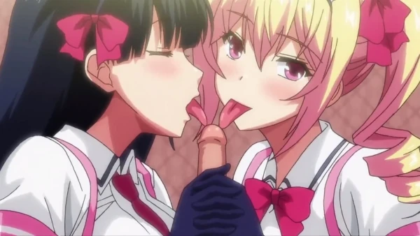 Порно-мультик, парню повезло оказаться между голыми японскими школьницами и трахал их пока не кончил!